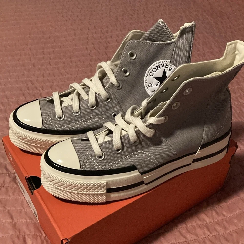 NIB converse chuck 70 hi plus - Picture 3 of 5